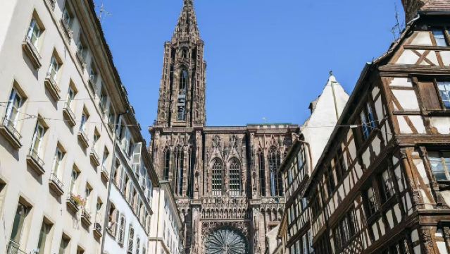 Satu hari merentas dua negara! Sewaan peribadi berbahasa Cina untuk berseronok di Baden-Baden, Hutan Hitam + Strasbourg.