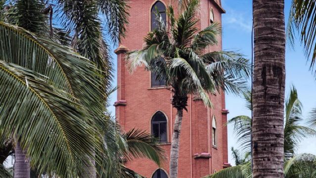 Boao Forum for Asia Conference Center - China (Hainan) Museum of the South China Sea - 5-seater/7-seater options available