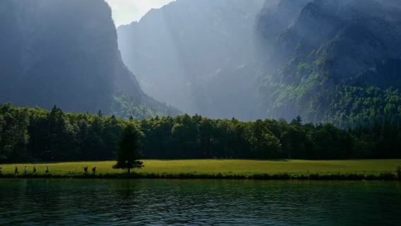 Tour nelle montagne della Baviera partendo da Salisburgo (gruppo in inglese)