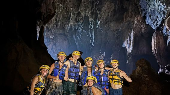 Fra Huế: Phong Nha-grotten & Mørk-hulen Eventyrtur | Zip-line & Mudderbad