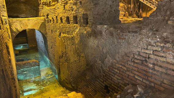 Rome: Trevi Fountain, Spanish Steps & Underground Vicus Tour