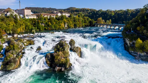 From Zurich : Rhine Falls & Lindt Chocolate Small Group Tour