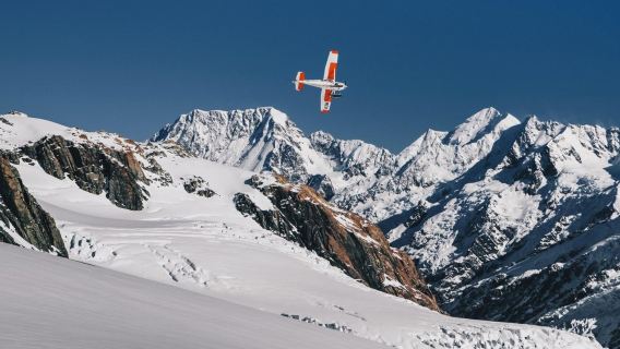 New Zealand Aoraki / Mount Cook fixed-wing aircraft Tasman Glacier sightseeing - 55 min - includes glacier landing