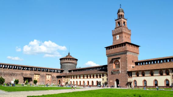 Istana Sforza + Pintu Keamanan + Gereja San Maurizio lawatan sehari klasik Milan
