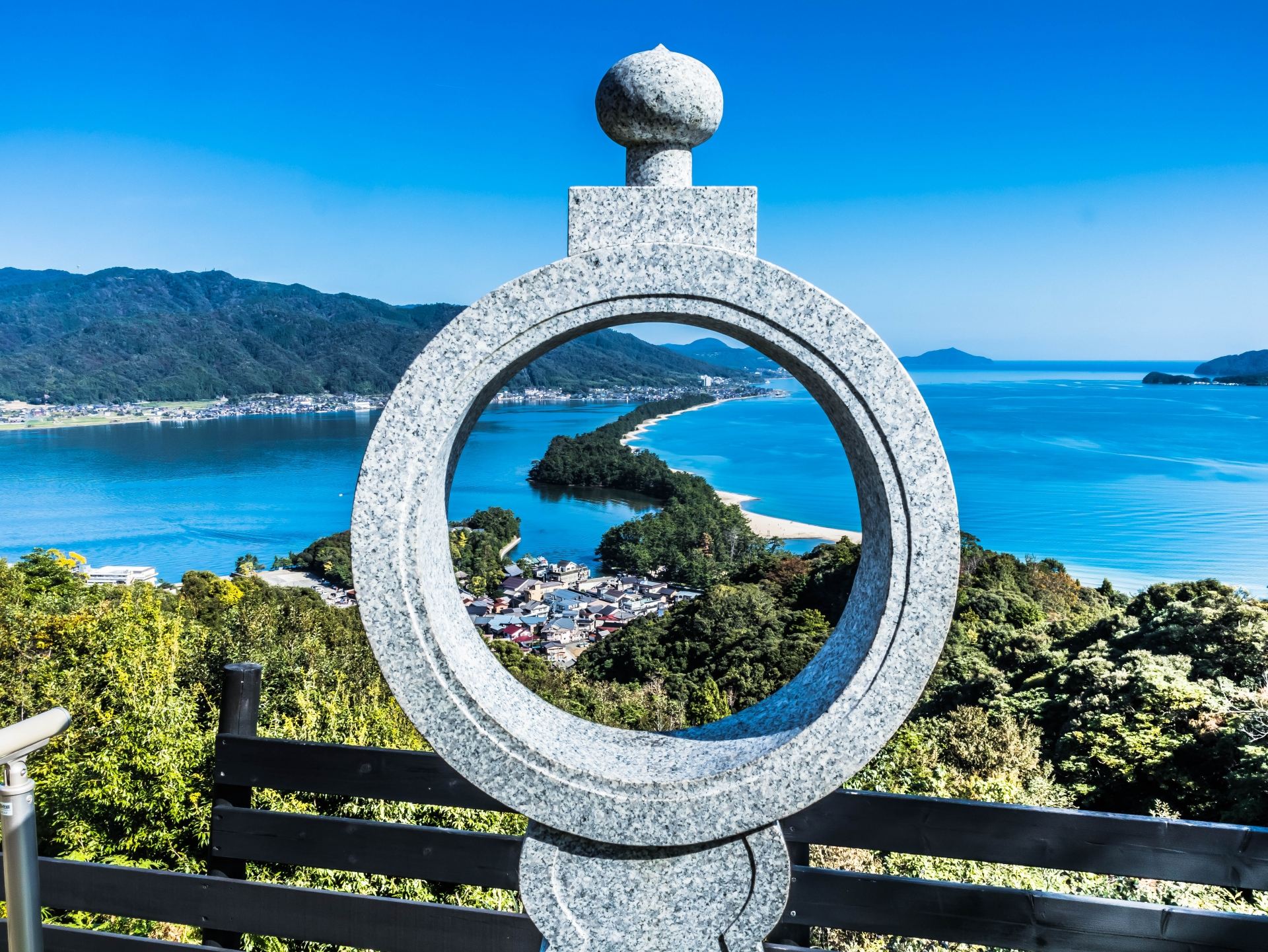 Kioto del Mar: Excursión de un día a Amanohashidate, las casas flotantes de Ine y el templo Chionji (Salida desde Osaka)