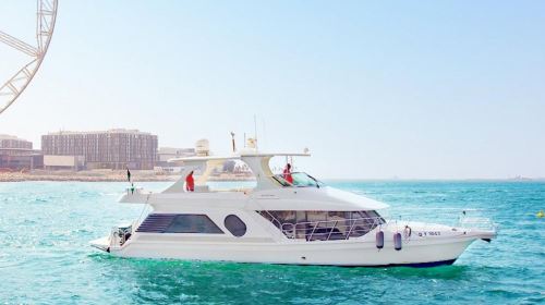 Dubai Attraction: 1 Hours Sightseeing Luxury Yacht Tour Day Tours 3