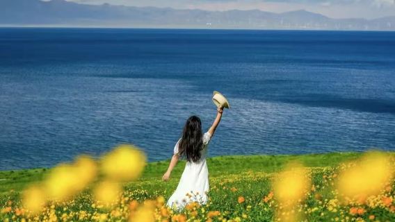 Lawatan Sehari ke Ili + Tasik Sayram Yining + Jambatan Lembah Guozigou | Pelancong Individu + Kumpulan Kecil Pelbagai Mod