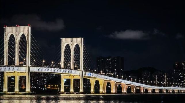 珠澳海灣夜遊 澳門環島遊+港珠澳大橋遊 珠澳夜遊（珠海灣仔旅遊碼頭）日遊/夜遊 成人票