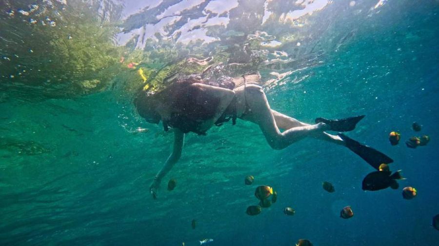 【珠海遊艇租賃】珠海九洲國際 90英尺三層飛橋超級遊艇 包船出海+自駕體驗