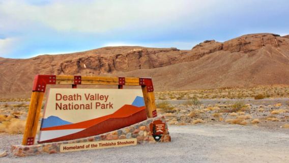 จากลาสเวกัส: ทัวร์กลุ่ม Death Valley เต็มวัน