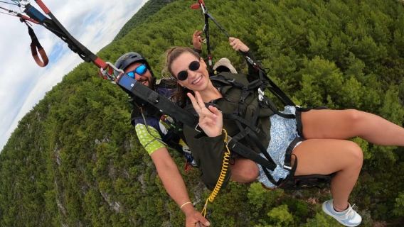 Alanya: Esperienza di parapendio in tandem con opzione video