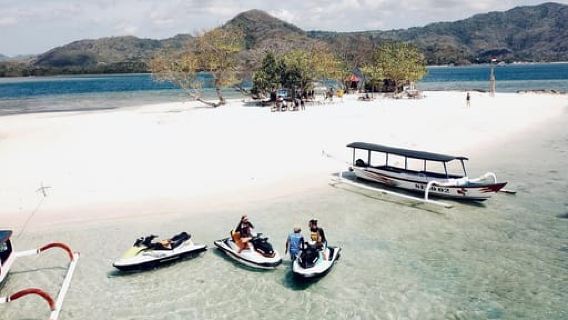 "Discover Gili Nanggu: A Secret Island Escape Awaits You!"