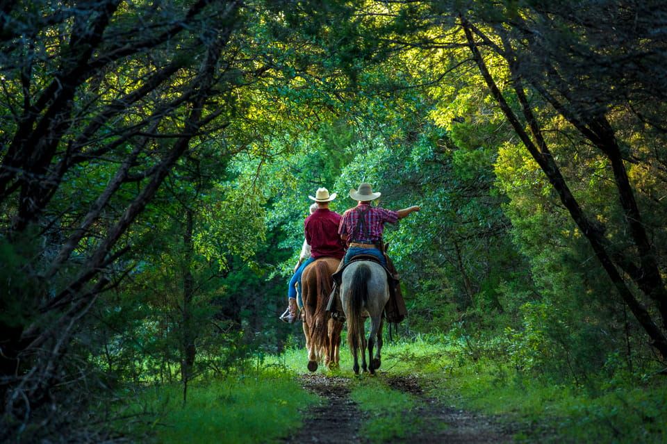 Waco: Sunset Horseback Ride