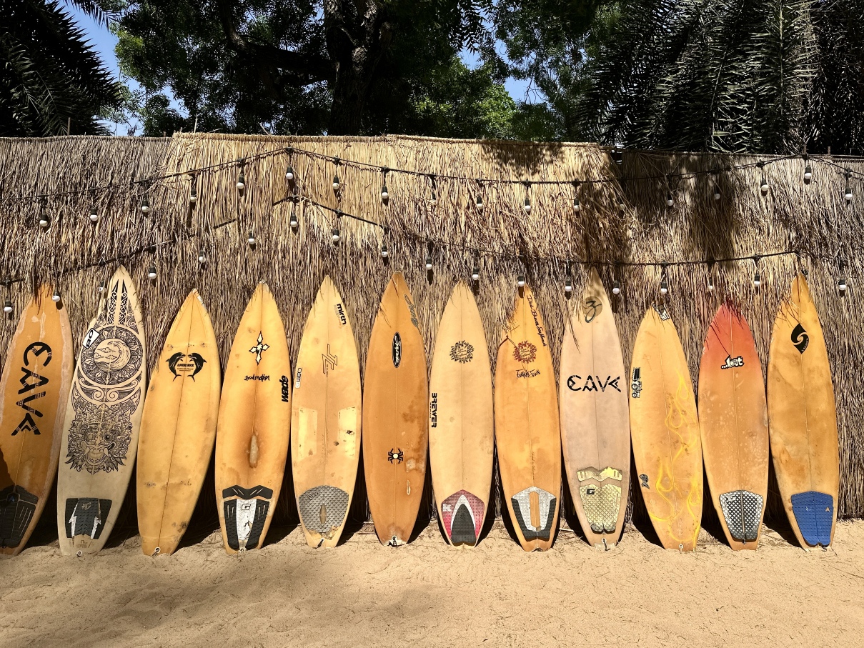 พัทยา Cave Beach Club คาเฟ่ในถ้ำพัทยา | บริการจองแทน (รวมค่าอาหาร)