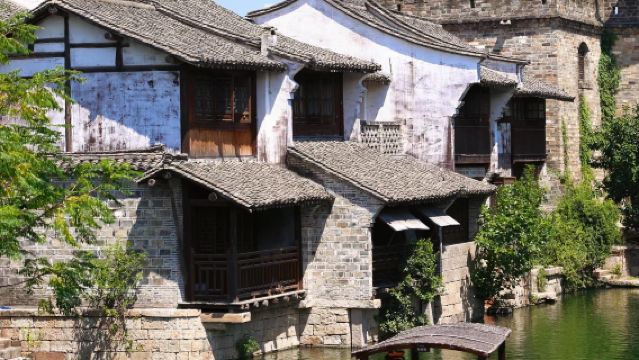 Excursion d'une journée avec service en chinois et anglais au musée de Jiaxing, à la zone touristique de Yanguan et au quartier historique de Yuehe