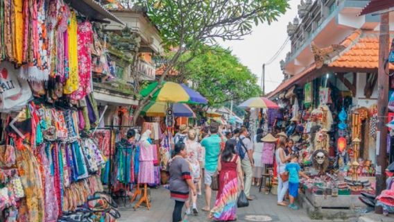 Bali Ubud Palace - Ubud Market - Ubud Rice Terraces - Tirta Empul Temple 1-day tour