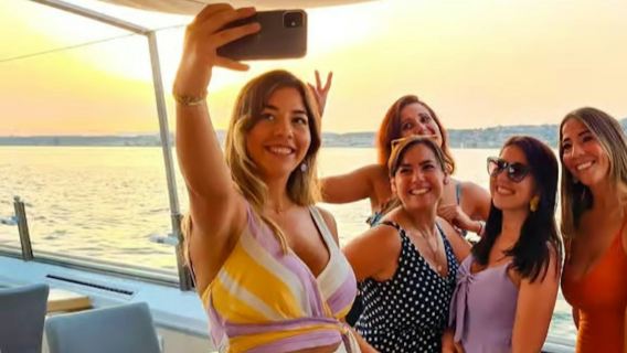 Lissabon: Tejo-Flussfahrt bei Sonnenuntergang + Getränk