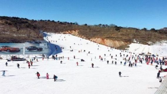 天津玉龍滑雪場一日遊【三河出發，含來回車費＋雪票＋基礎雪具】