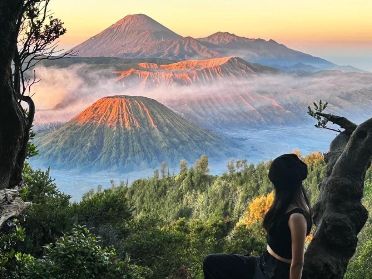 印尼布羅莫火山一日遊【一人可訂/獨立專團或拼團/含吉普車】