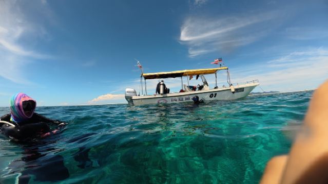 Pakej lawatan sehari sewa bot persendirian di Semporna, Malaysia - Pulau Mataking, Pulau Pom Pom, Timba-Timba dan Pulau Mabul