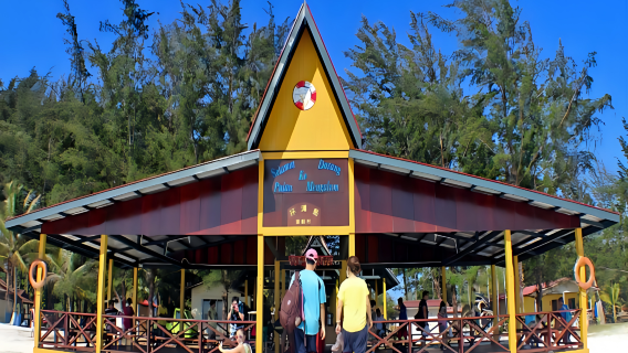 멩갈룸 섬 2곳 스노클링 (뷔페 점심 식사 포함)