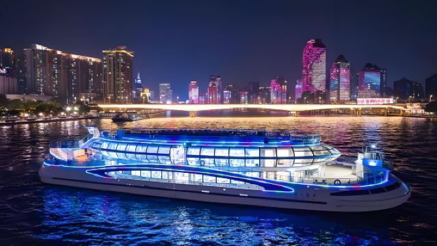 Tur Malam 1 Hari di Guangzhou: Pelayaran Malam di Sungai Mutiara, Jalan Beijing & Kuil Buddha Besar