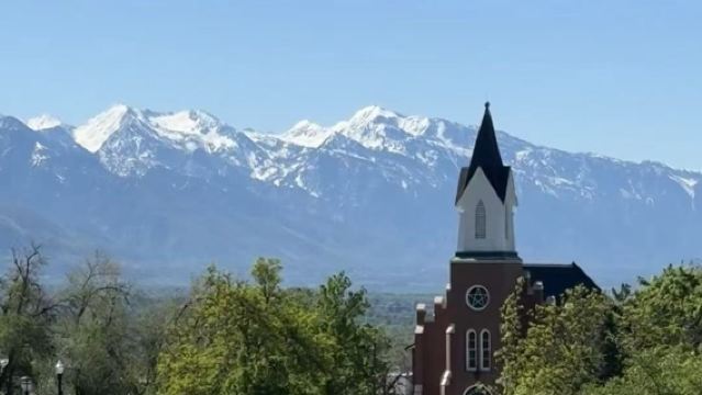 美國鹽湖城市區景點任選+天空之境【中文包車+國家公園定制】