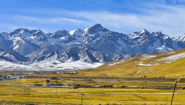 [Small Group Tour] Maya Snow Mountain, Wushaoling, and Kushui Danxia: Panoramic View Tour | Transportation Included