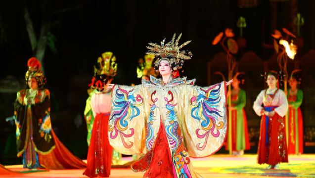 Qin–Tang Dynasty Journey: Qinshihuang's Mausoleum–Huaqing Palace–Live Performance