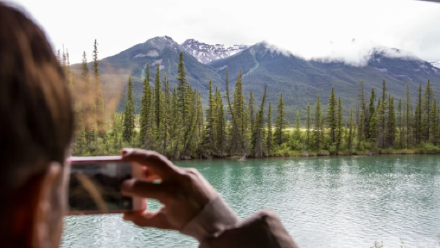 【加拿大全境·私人定制】中英雙語翻譯+地陪+包車 | 商務考察/展會翻譯/家庭出遊自由組合|歡迎查詢 免費規劃