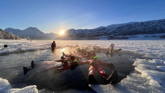 Tromsø: Arctic Floating with Snacks and Drinks