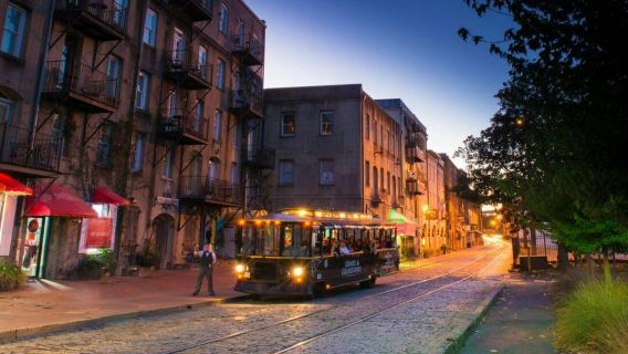 Savannah: Ghosts and Gravestones Tour