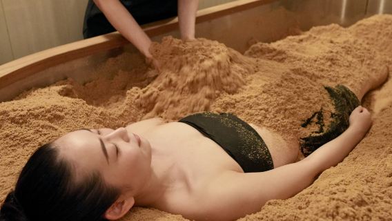 [EN Fermented Warm Wood Bath Kagurazaka] Banho quente fermentado de madeira de hinoki | Experiência relaxante em suíte privativa