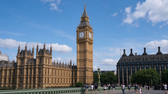 Big Ben (Elizabeth Tower) Professionelle Führung | Besteigen Sie den Uhrturm für einen hautnahen Besuch des riesigen Uhrwerks