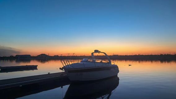天津遇見雲灣遊艇體驗中心漢騰號遊艇包船出海【親子家庭聚會團建優選+含高端水飲、時令果盤、網紅小吃】