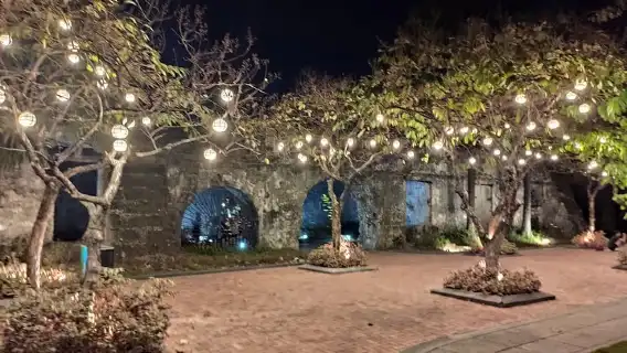 Manila by Night: Discovering City Highlights with Intramuros 