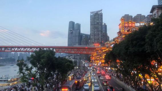 1-Day Chongqing Tour: Three Natural Bridges + Wujiang River Gallery (Fuling Section) + Liberation Monument + Hongya Cave