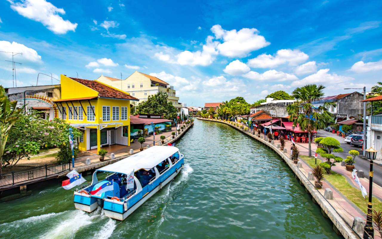 Historical Malacca From Kuala Lumpur (Shared and Private Tour)
