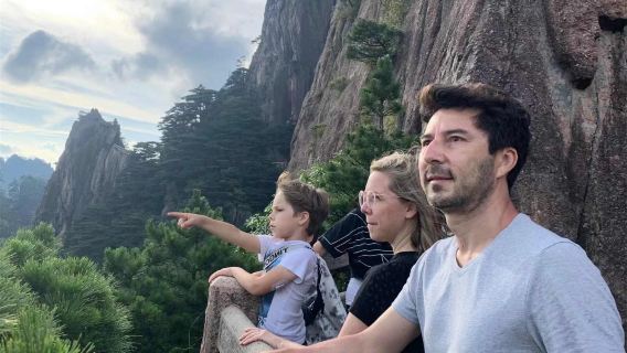 Tour Hoàng Sơn: Trải nghiệm cảnh quan ngoạn mục. Có tour tiếng Anh. Tour nhiều ngày với các lựa chọn tùy chọn.