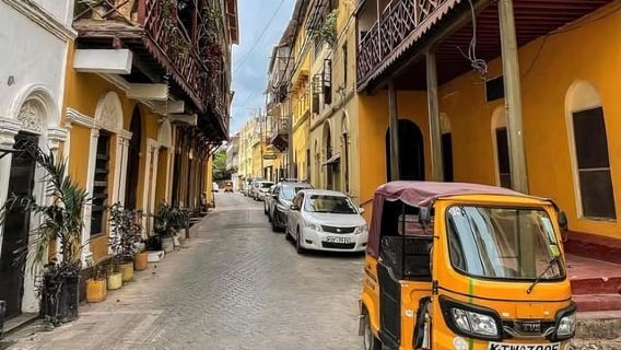 Mombasa: City, Fort Jesu, Old Town and Spice Market Tour