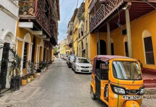 Mombasa: City, Fort Jesu, Old Town and Spice Market Tour