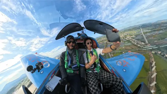 Zhuhai Fixed-wing Flight Experience Against the Wind [10/15/30 min options]