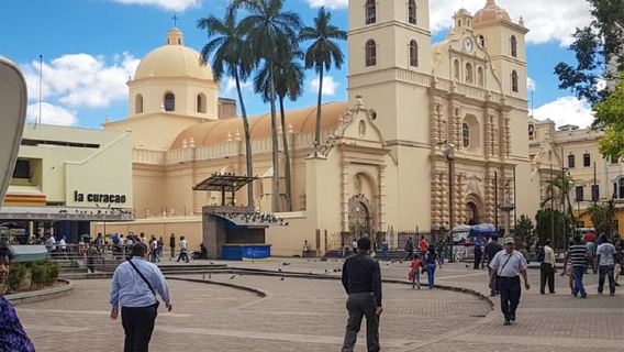 Desde San Pedro Sula: Traslado compartido de ida a Tegucigalpa