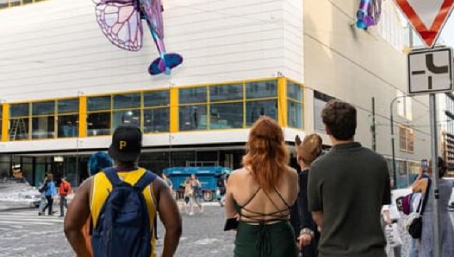 Prague: Ultimate Old and New Town Walking Tour + Free Drink