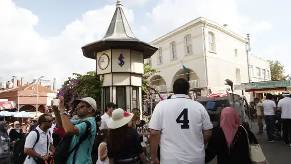 Istanbul: Princes Islands Day Tour (Heybeliada & Büyükada) By Private Boat Pick-up & Lunch