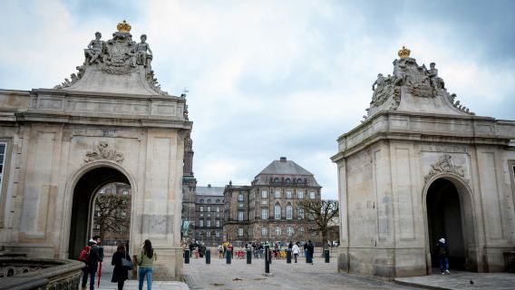 Christiansborg Palace: Guided Tour