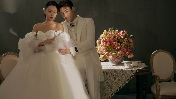 Travel Photoshoot in Yuzhou[City God Temple/Huilong Temple/Yaowang Valley/Private Guide + Travel Photography + Wedding Aerial Photography & Micro Film]