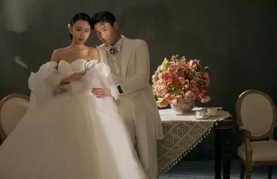 禹州Trip Moments【一對一約拍跟拍婚拍街拍抓拍航拍攝影攝像/多語言翻譯】