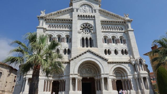 See 15+ Top Monaco Sights with a Fun Guide Tour