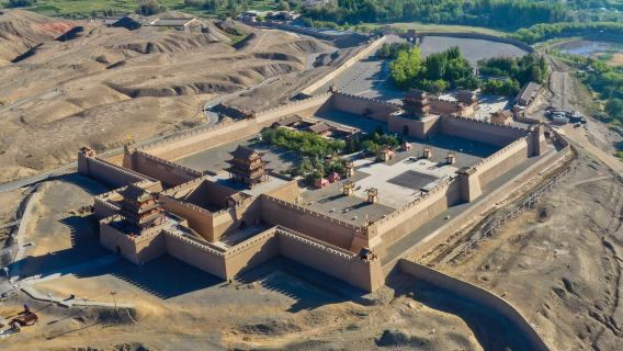 Jiayuguan Guan City and The Overhanging Great Wall Scenic Spot Private Day Tour: Flexible Departure Time!